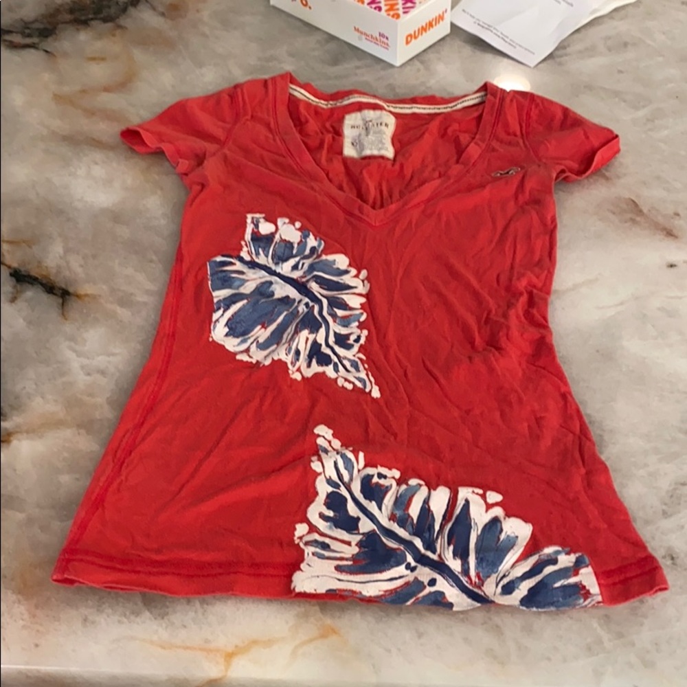 Used hollister v neck dark pink